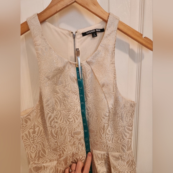 Gianni Bini -- White Brocade Cocktail Dress - Picture 8 of 12